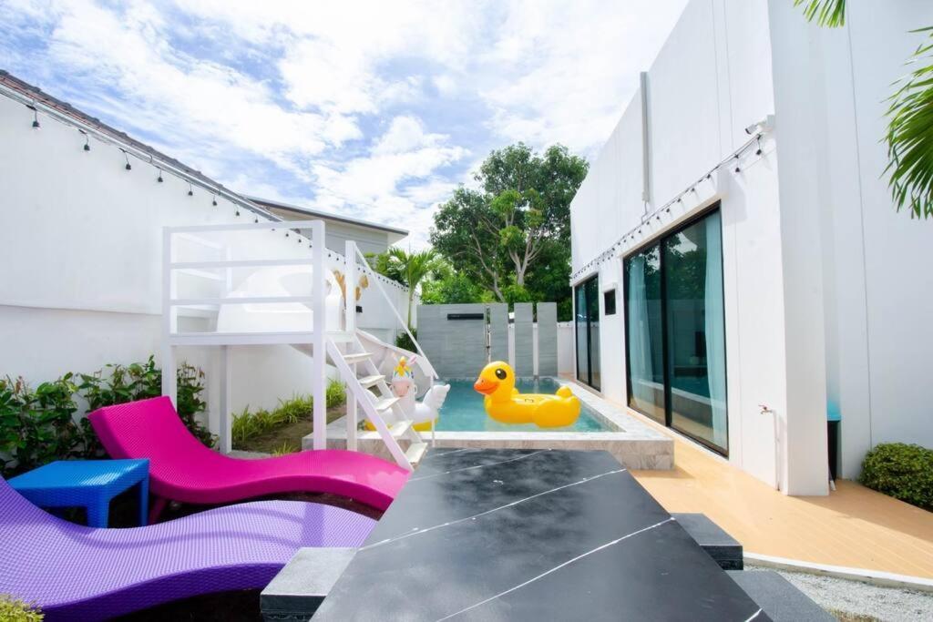 Napa Pool Pattaya * Nong Prue